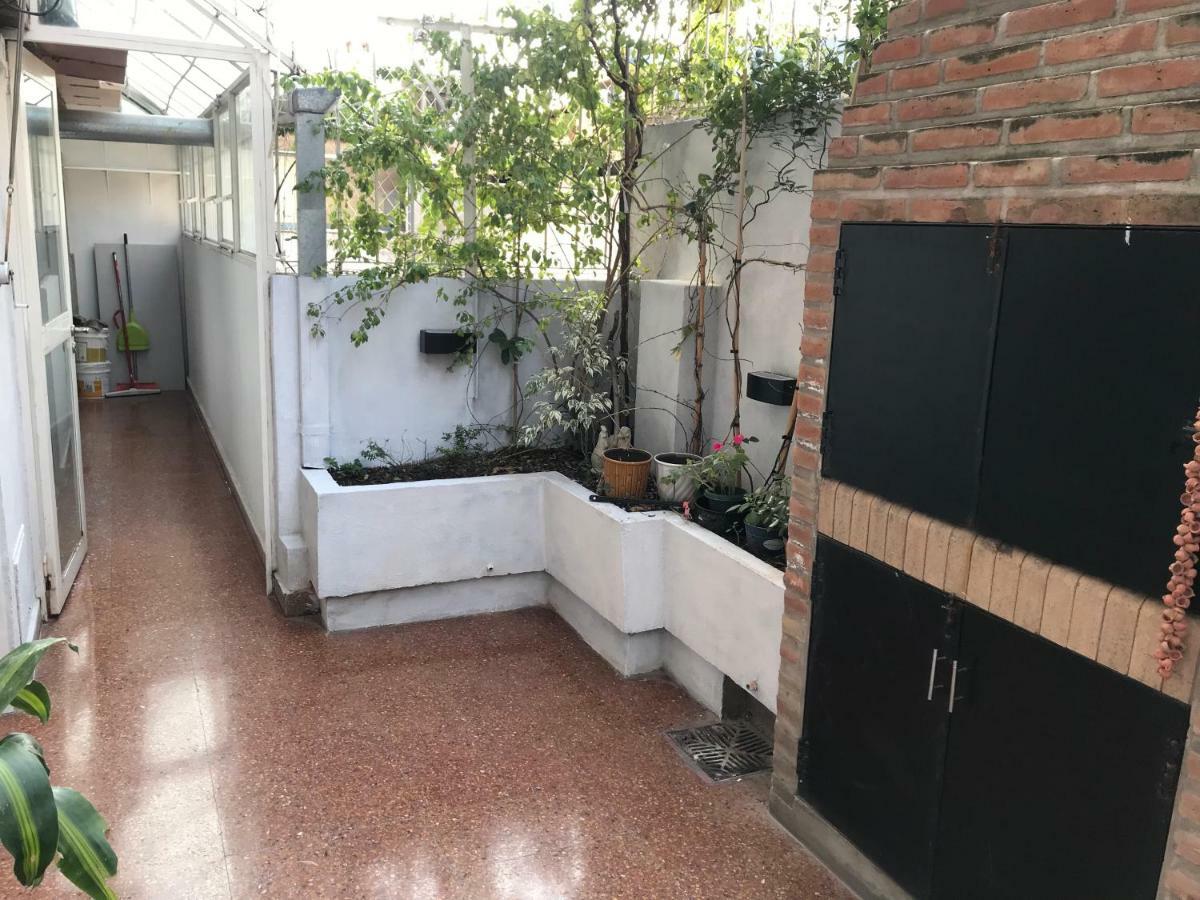 Cabildo Y Juramento Con Parrilla Lejlighed Buenos Aires Eksteriør billede